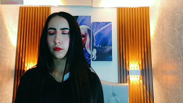 Snapshot of Sophi_Thaylorr chatting on 09-20-25, 01:01 Sophi Thaylorr online show from 09-20-25, 01:01