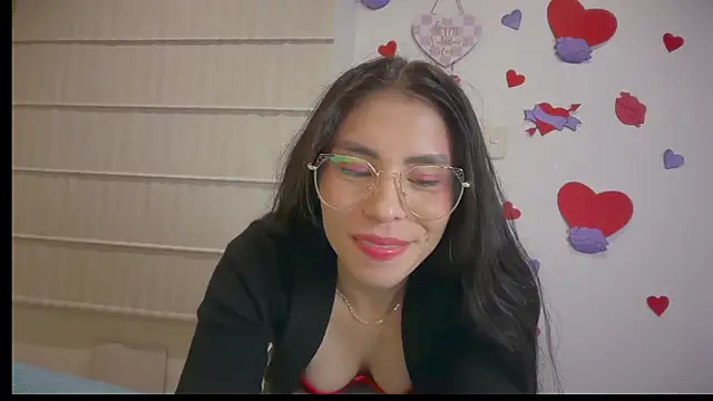 Snapshot of sasha_jonne chatting on 02-20-26, 06:26 sasha jonne online show from 02-20-26, 06:26