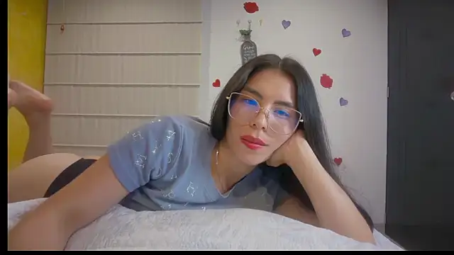 Snapshot of sasha_jonne chatting on 03-02-26, 05:08 sasha jonne online show from 03-02-26, 05:08