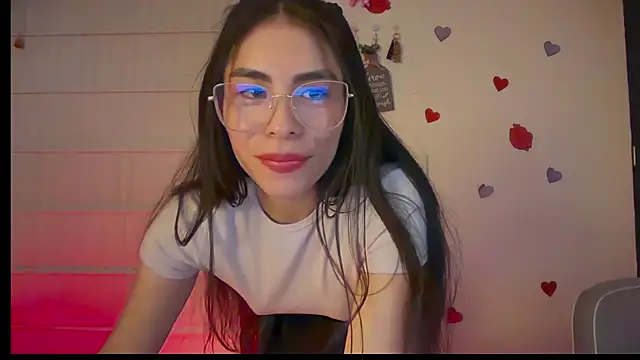 Snapshot of sasha_jonne chatting on 07-23-26, 01:58 sasha jonne online show from 07-23-26, 01:58