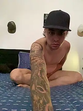 Snapshot of Jaguer2213 chatting on 10-19-25, 03:45 Jaguer2213 online show from 10-19-25, 03:45