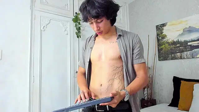 Tyler durten online show from 04-05-26, 03:47