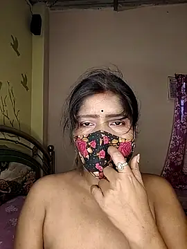 Love143A online show from 04-28-26, 03:33