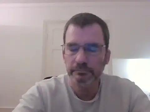 Snapshot of stallionrider88 chatting on 11-28-25, 12:35 stallionrider88 online show from 11-28-25, 12:35