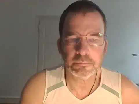 Snapshot of stallionrider88 chatting on 03-28-26, 01:33 stallionrider88 online show from 03-28-26, 01:33