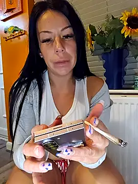 Filthymaddymilfy25 online show from 11-17-25, 09:31