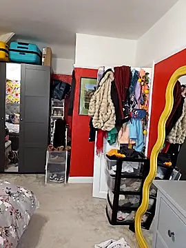 Filthymaddymilfy25 online show from 03-25-26, 04:24