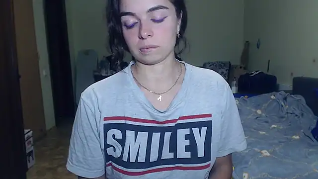 Snapshot of Melanie_Lee chatting on 12-19-24, 03:41 Melanie Lee online show from 12-19-24, 03:41