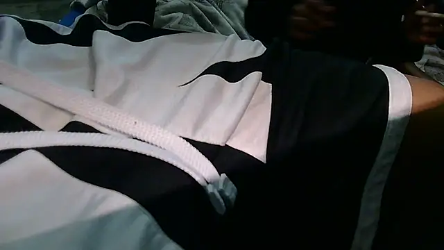 Snapshot of Gmajor chatting on 10-08-25, 01:58 Gmajor online show from 10-08-25, 01:58