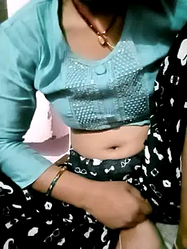 Hot tin74 online show from 02-02-26, 06:39