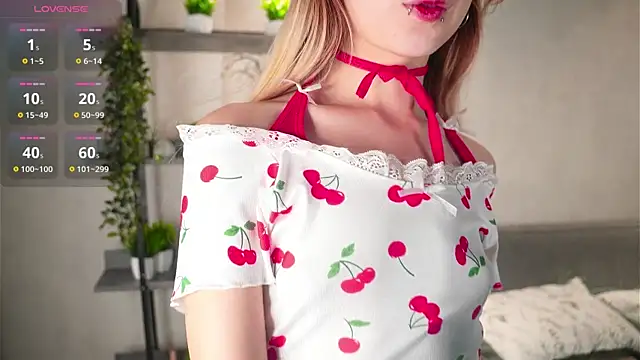 CameliaGlaue online show from 10-07-25, 10:12