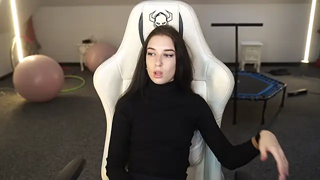 Snapshot of _Lili_054 chatting on 09-17-25, 10:28  Lili 054 online show from 09-17-25, 10:28