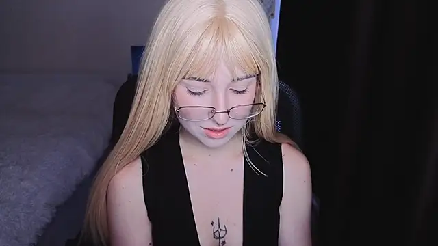 YukiMisa online show from 09-20-25, 03:35