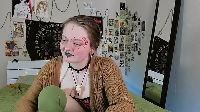 WonderConnie1 online show from 10-27-25, 01:59