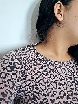 Alessandraa- online show from 10-08-25, 09:23