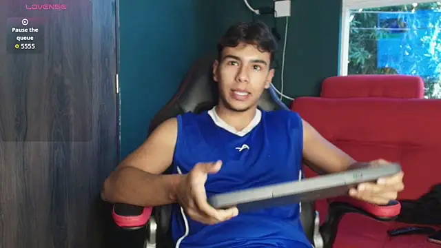 CHR58  online show from 10-31-25, 07:48