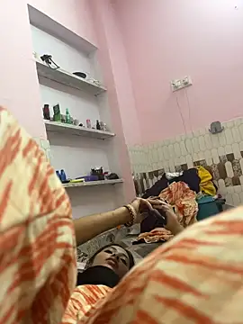 Hotjiya5656 online show from 05-29-26, 07:01
