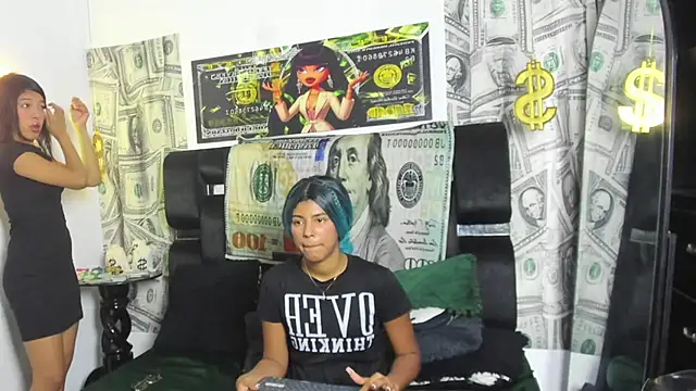 Latin Girls0 online show from 09-12-25, 04:23