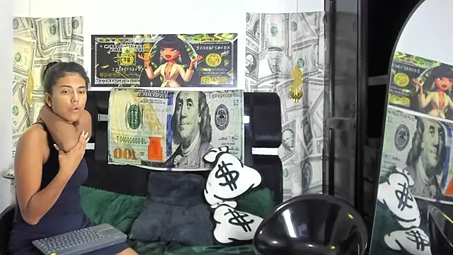 Latin Girls0 online show from 09-27-25, 08:19