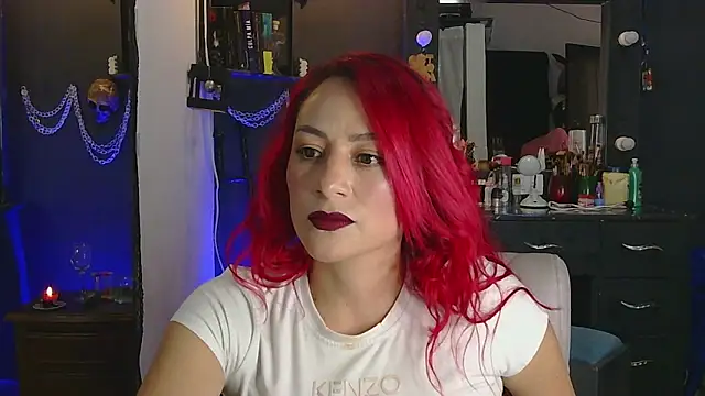 Snapshot of MeganBrown4 chatting on 03-13-26, 05:41 MeganBrown4 online show from 03-13-26, 05:41