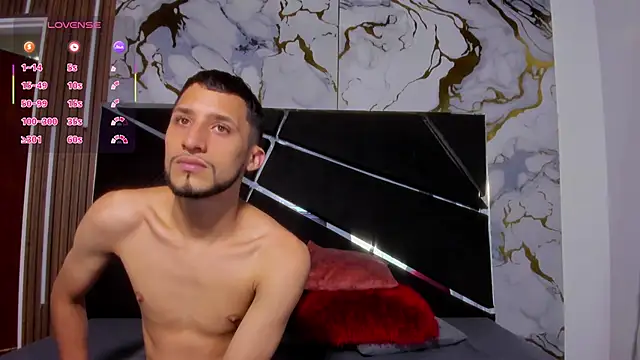 Snapshot of Akame_Draco chatting on 09-30-25, 03:55 Akame Draco online show from 09-30-25, 03:55