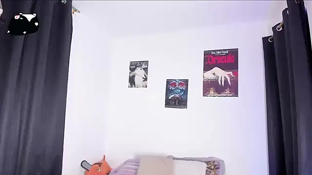 Snapshot of Velvet_Moon1 chatting on 04-02-26, 10:29 Velvet Moon1 online show from 04-02-26, 10:29