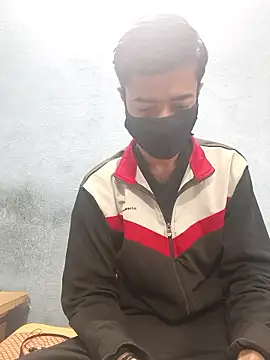 Snapshot of GirlsCrush_ chatting on 01-12-26, 05:56 GirlsCrush online show from 01-12-26, 05:56