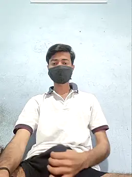 Snapshot of GirlsCrush_ chatting on 03-13-26, 04:41 GirlsCrush online show from 03-13-26, 04:41