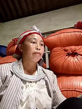 me-cute online show from 11-16-25, 11:38