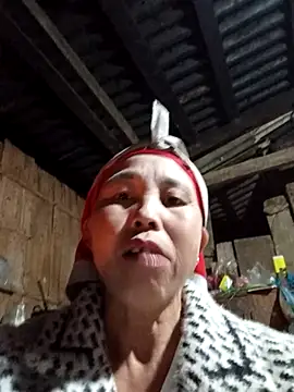 me-cute online show from 12-02-25, 11:04