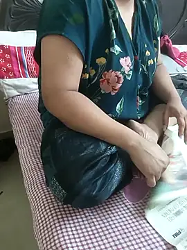 Snapshot of payal_261072_ chatting on 11-14-25, 02:54 payal 261072 online show from 11-14-25, 02:54