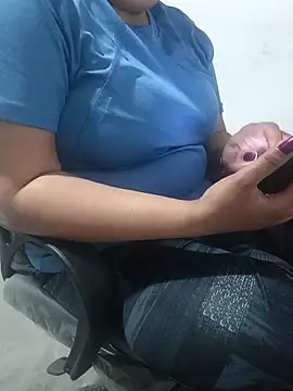 Snapshot of payal_261072_ chatting on 02-24-26, 03:59 payal 261072 online show from 02-24-26, 03:59