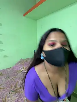 Snapshot of Shneeha_le chatting on 02-12-26, 04:46 Shneeha le online show from 02-12-26, 04:46