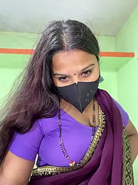 Snapshot of Shneeha_le chatting on 03-04-26, 08:37 Shneeha le online show from 03-04-26, 08:37