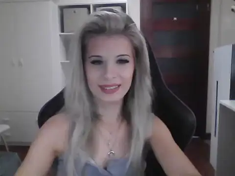 KristineGlow online show from 10-06-25, 07:06