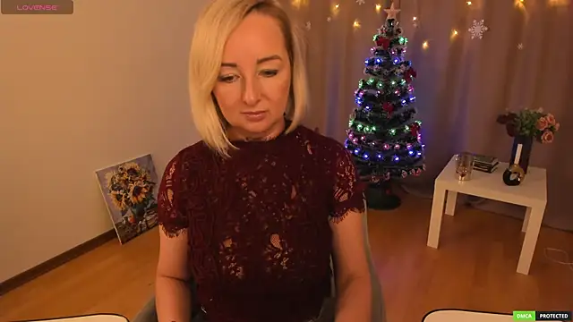 sexmom8 online show from 12-19-25, 10:22