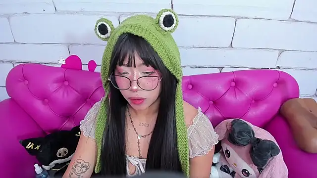 SafiroAgataaa online show from 10-28-25, 11:29