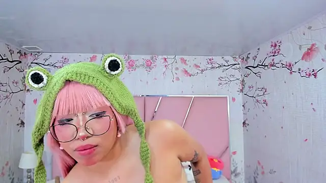 SafiroAgataaa online show from 02-05-26, 05:01