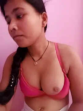 Snapshot of Vaani_Cutie chatting on 06-17-26, 10:39 Vaani Cutie online show from 06-17-26, 10:39