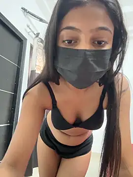 Snapshot of HeerStd chatting on 10-11-25, 05:17 HeerStd online show from 10-11-25, 05:17