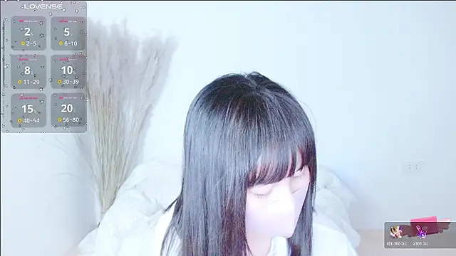 Snapshot of Zinzin_chan chatting on 01-17-26, 05:27 Zinzin chan online show from 01-17-26, 05:27