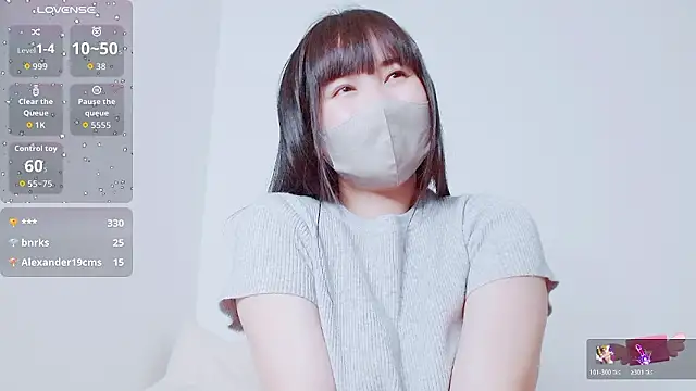 Snapshot of Zinzin_chan chatting on 04-18-26, 07:58 Zinzin chan online show from 04-18-26, 07:58