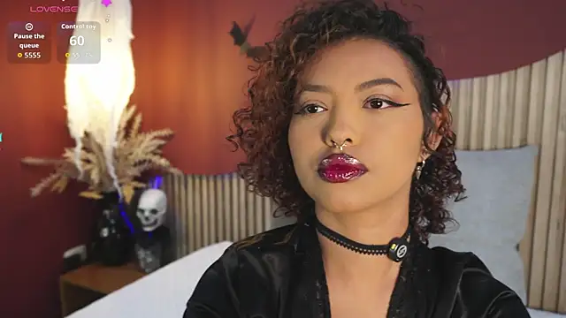 Snapshot of Nina_Kinky chatting on 10-07-25, 02:03 Nina Kinky online show from 10-07-25, 02:03