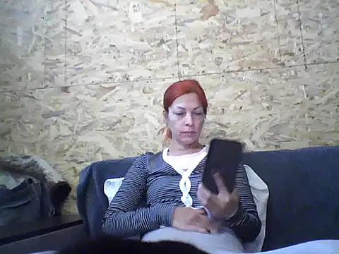 Snapshot of Milana38 chatting on 09-22-25, 07:32 Milana38 online show from 09-22-25, 07:32