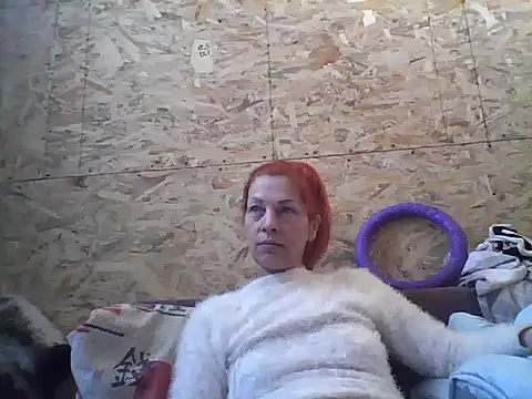 Snapshot of Milana38 chatting on 09-28-25, 02:33 Milana38 online show from 09-28-25, 02:33