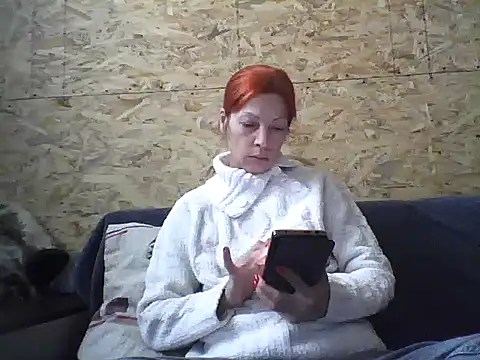 Snapshot of Milana38 chatting on 09-29-25, 11:15 Milana38 online show from 09-29-25, 11:15