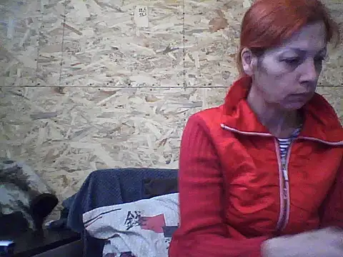 Snapshot of Milana38 chatting on 09-30-25, 09:25 Milana38 online show from 09-30-25, 09:25
