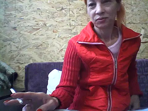 Snapshot of Milana38 chatting on 10-06-25, 08:01 Milana38 online show from 10-06-25, 08:01