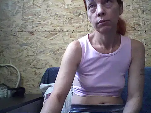 Snapshot of Milana38 chatting on 10-09-25, 08:01 Milana38 online show from 10-09-25, 08:01