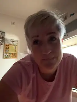 Rozendefotz online show from 12-22-25, 07:05